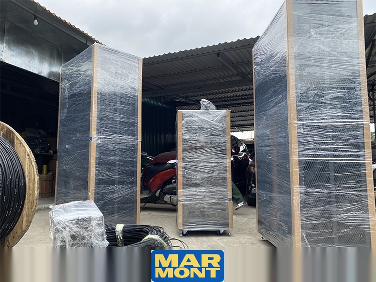 Marmont-TỦ RACK 42U