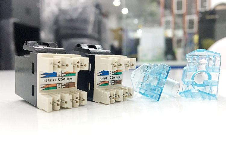 Marmont-Patch Panel 48 Port COMMSCOPE