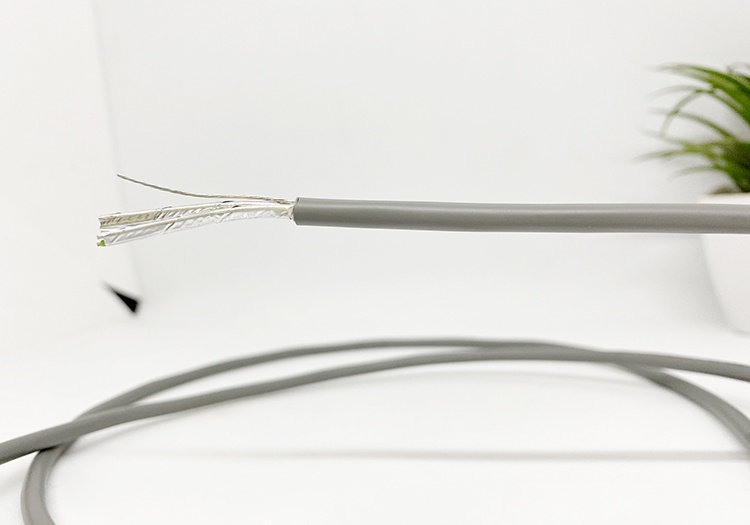 Marmont-Dây cáp điều khiển 22 AWG hãng HeluKabel