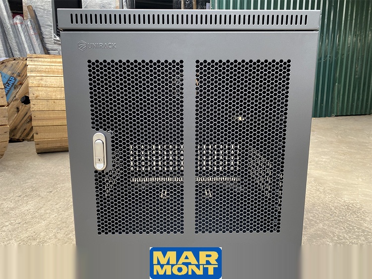 Marmont-tủ rack 12U D600